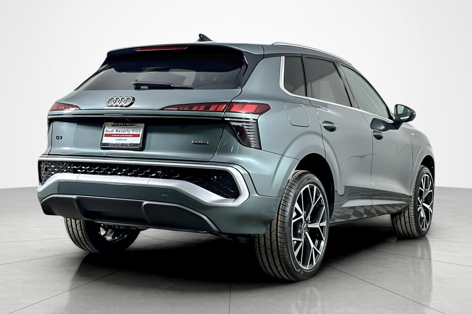 New 2026 Audi Q3 quattro 2.0T AWD/4WD image 6