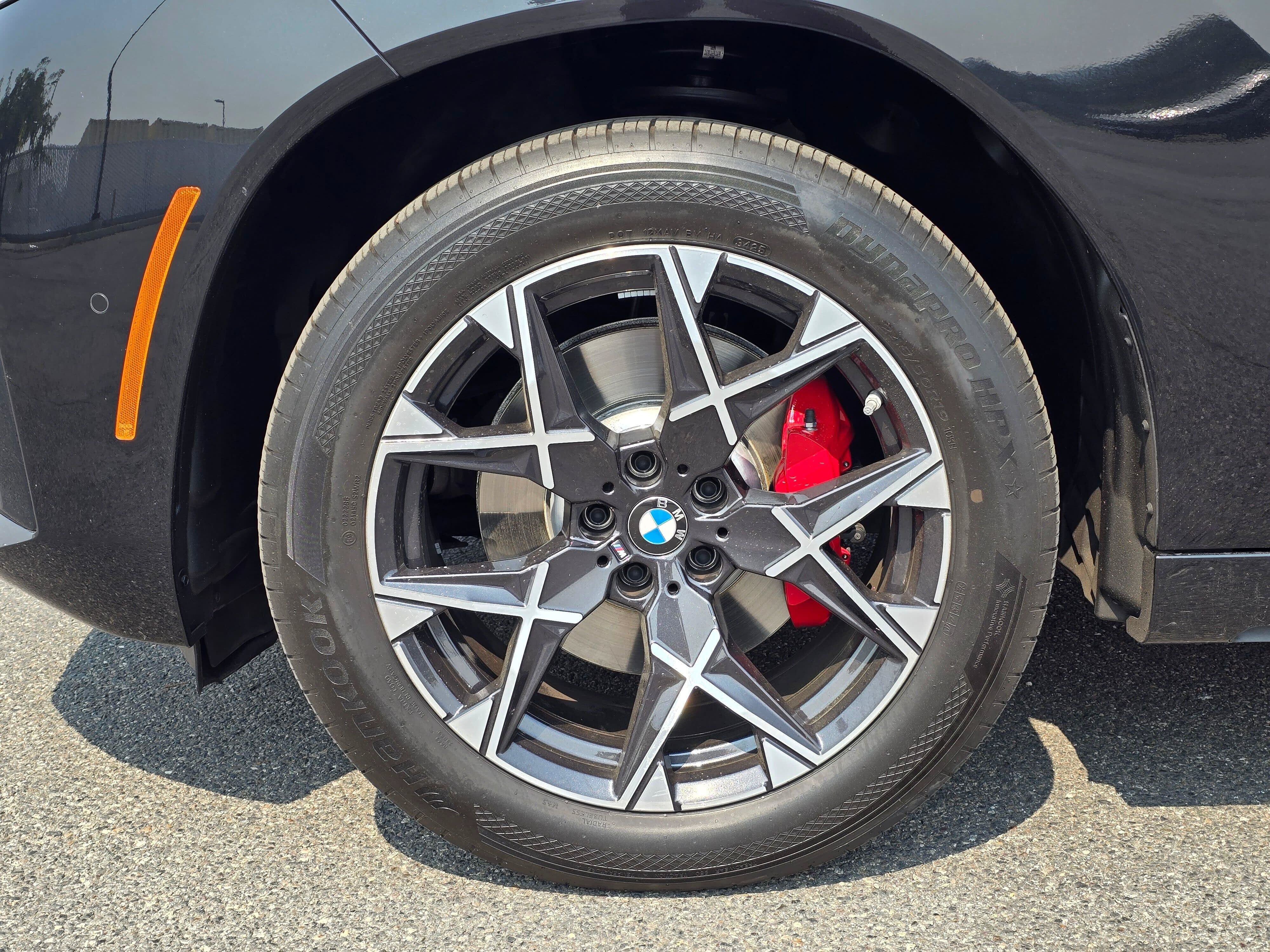 Certified 2026 BMW X3 xDrive30i w/ M Sport Package AWD/4WD image 8