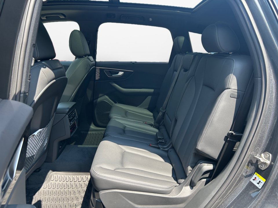 New 2026 Audi Q7 Premium Plus AWD/4WD image 13