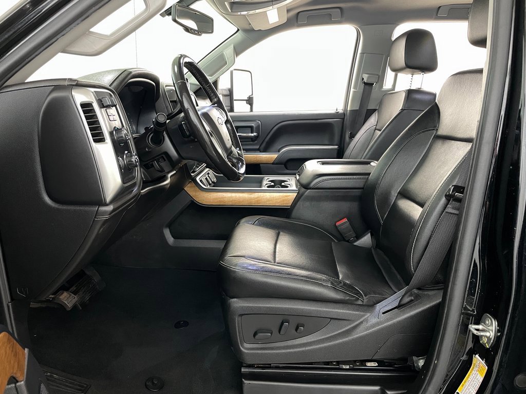 Certified 2019 Chevrolet Silverado 2500 LTZ w/ Duramax Plus Package image 7