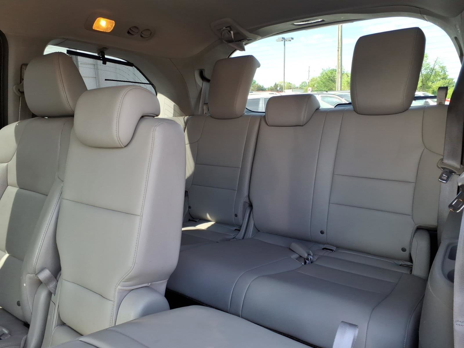 Used 2011 Honda Odyssey EX-L image 15