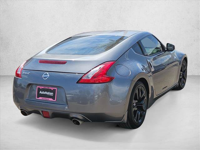 Used 2016 Nissan 370Z Coupe RWD image 5