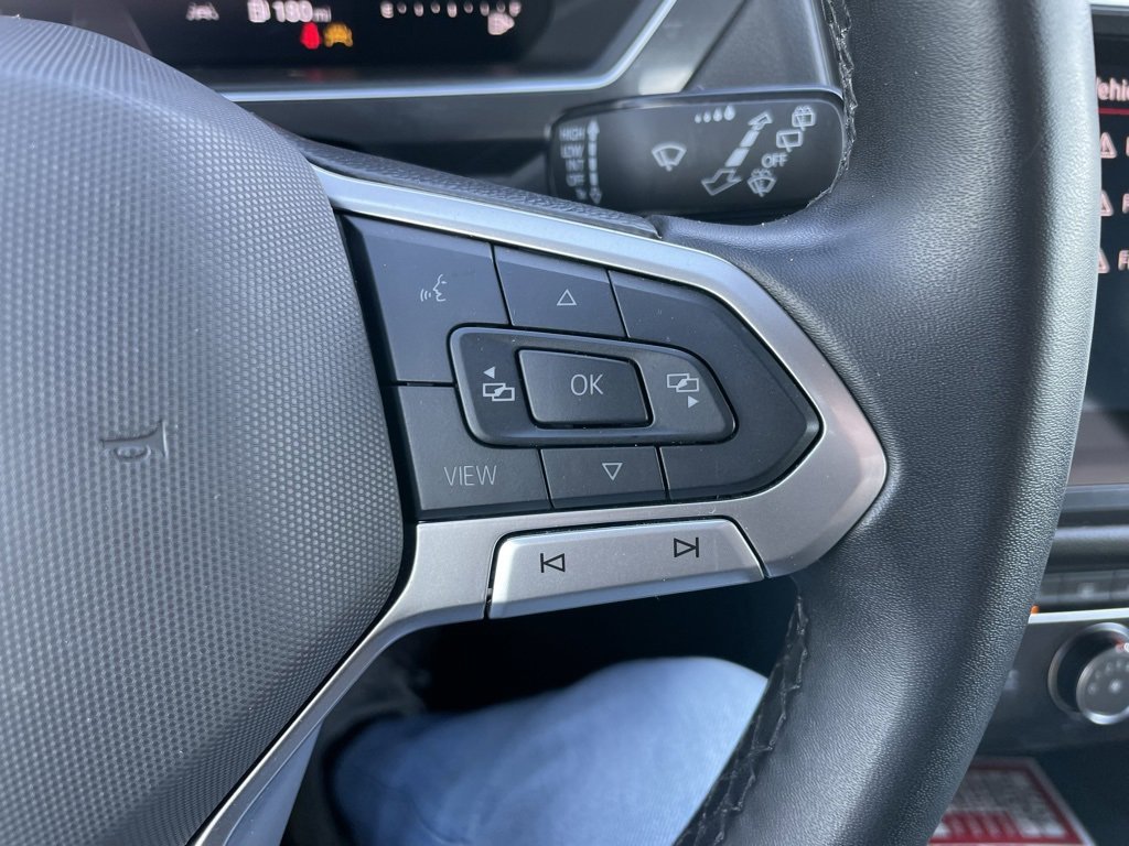 Used 2024 Volkswagen Tiguan Wolfsburg Edition image 22