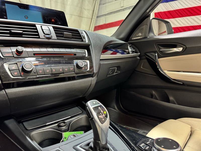 Used 2017 BMW 230i xDrive Convertible image 18