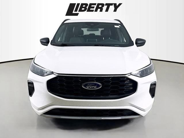 Certified 2023 Ford Escape ST-Line image 2