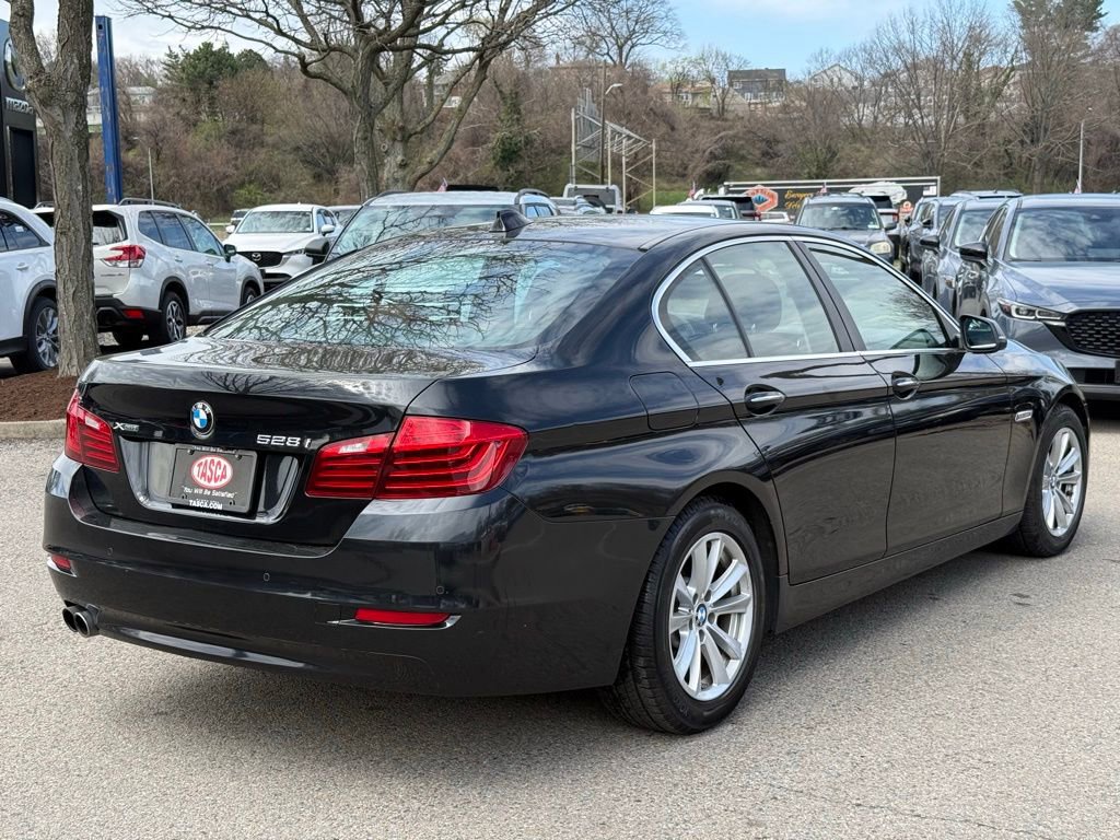 Used 2014 BMW 528i xDrive Sedan image 8