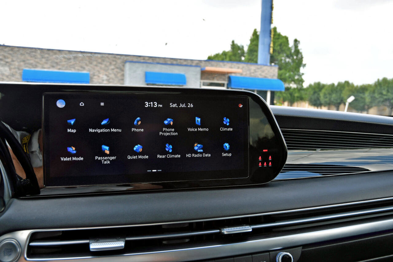 Used 2024 Hyundai Palisade Calligraphy image 24