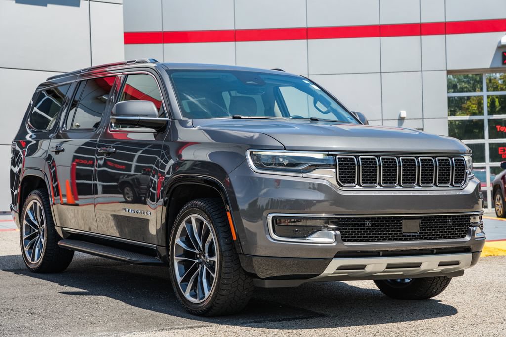 Certified 2022 Jeep Wagoneer Series II w/ Premium Group I