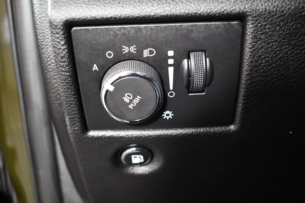 Used 2016 Jeep Grand Cherokee Limited 75th Anniversary image 37