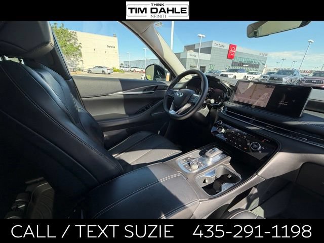 Certified 2023 INFINITI QX60 Luxe w/ Performance Audio Package AWD/4WD image 12