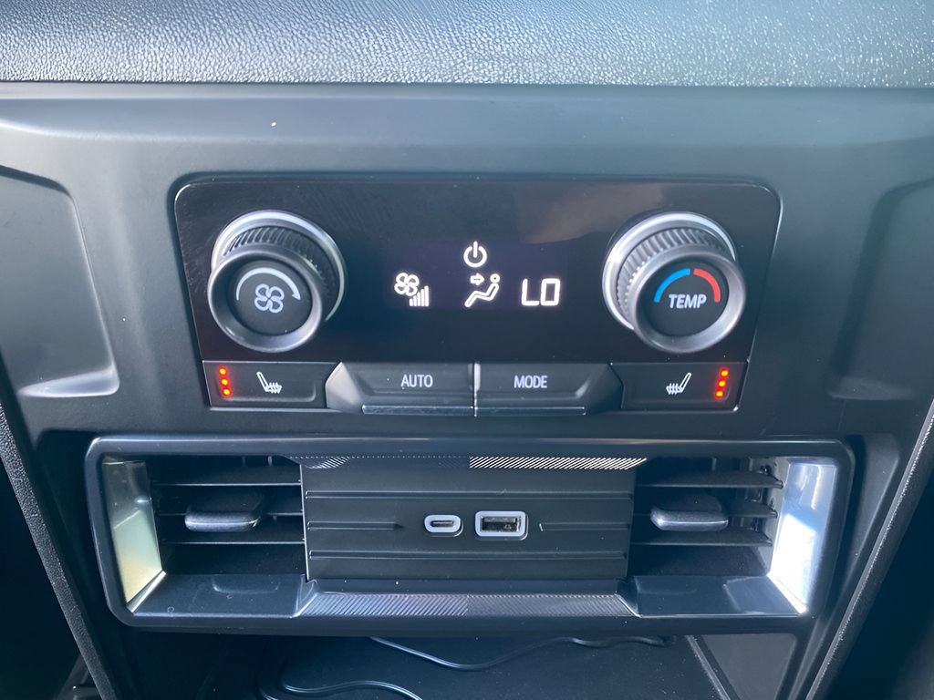 Used 2026 GMC Hummer EV SUV AWD/4WD image 15