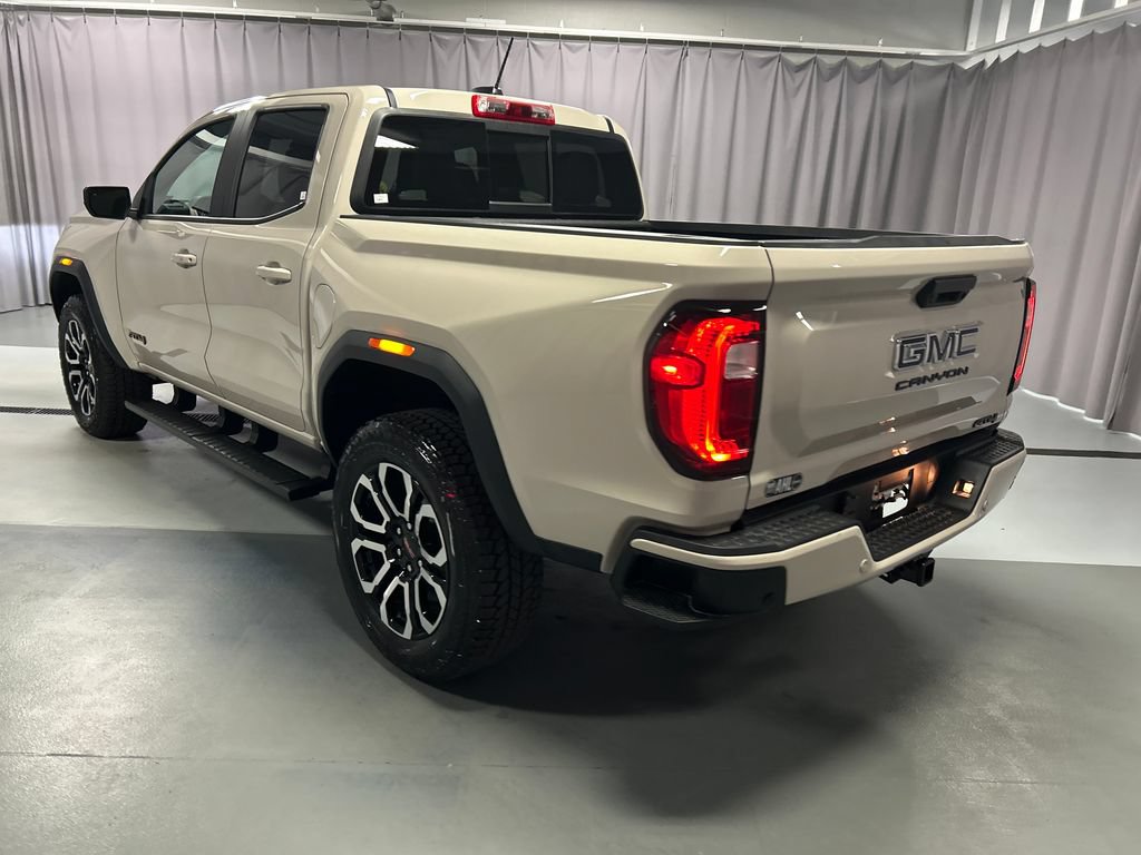 New 2026 GMC Canyon AT4 w/ AT4 Premium Package AWD/4WD image 5