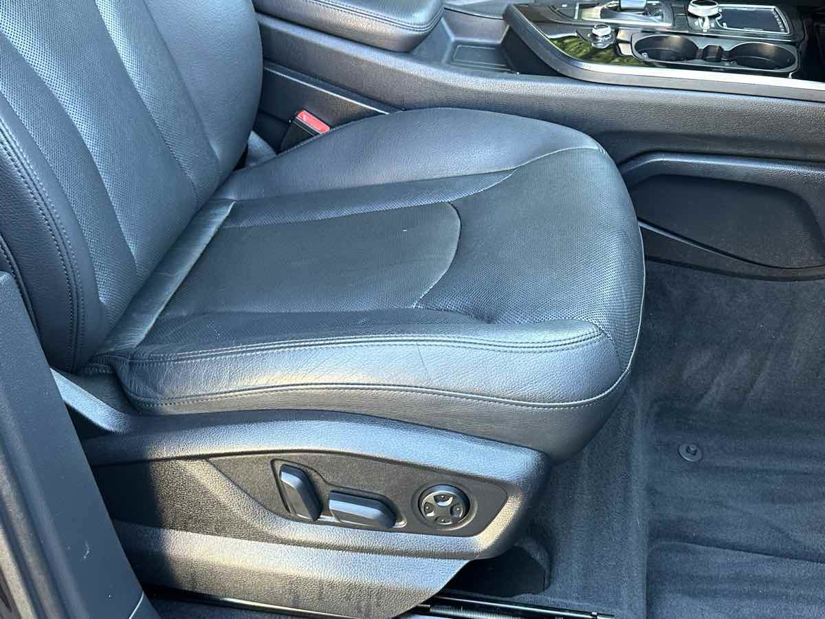 Used 2017 Audi Q7 3.0T Premium Plus w/ Premium Plus Package AWD/4WD image 11