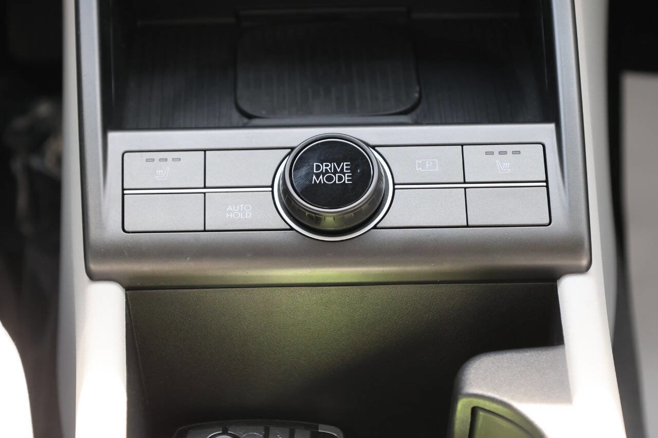 Used 2025 Hyundai Kona SEL FWD image 22