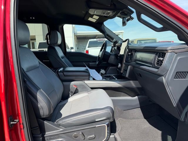 Used 2023 Ford F150 Lightning Lariat image 21