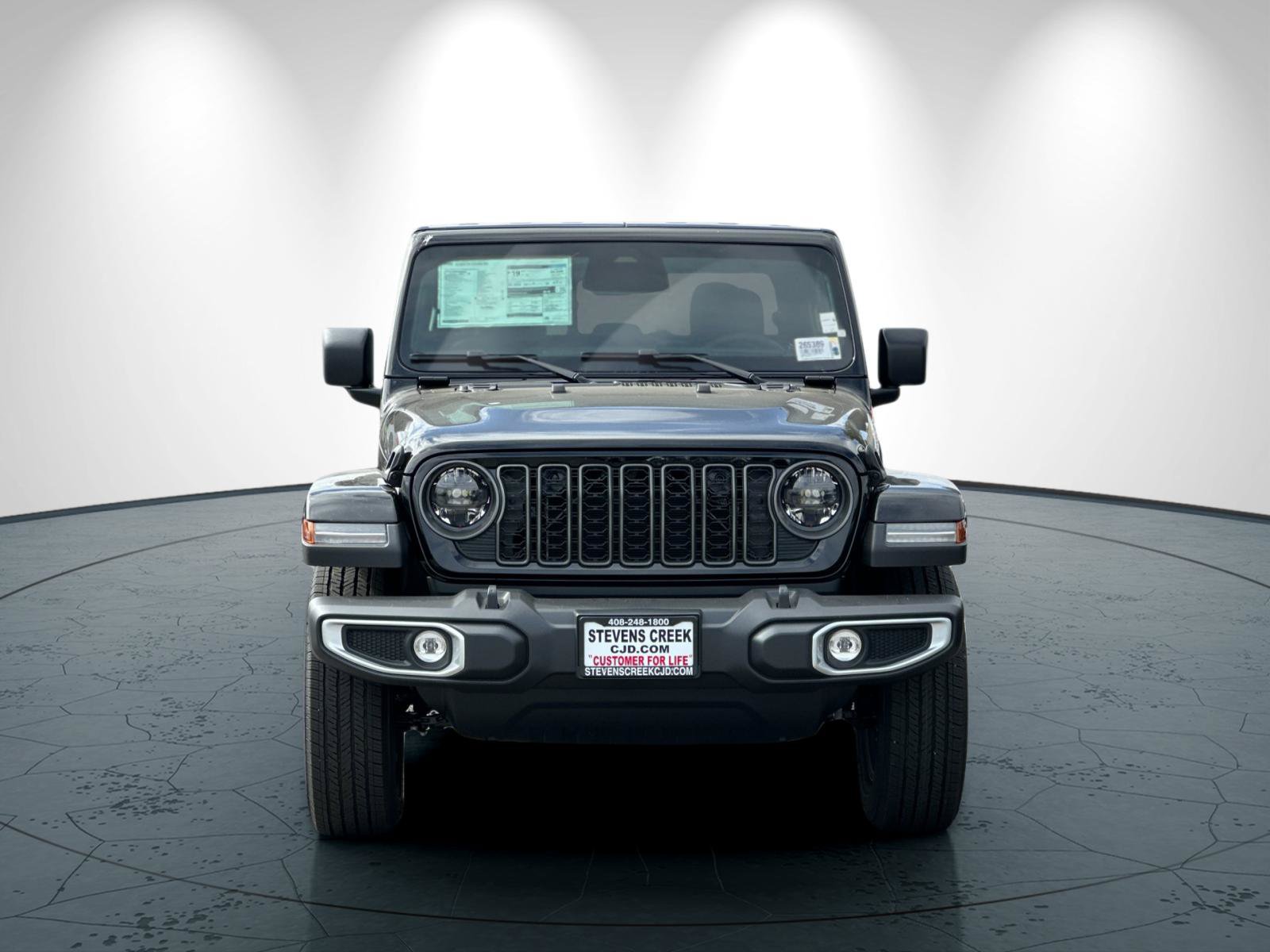 New 2026 Jeep Gladiator Sport AWD/4WD image 9
