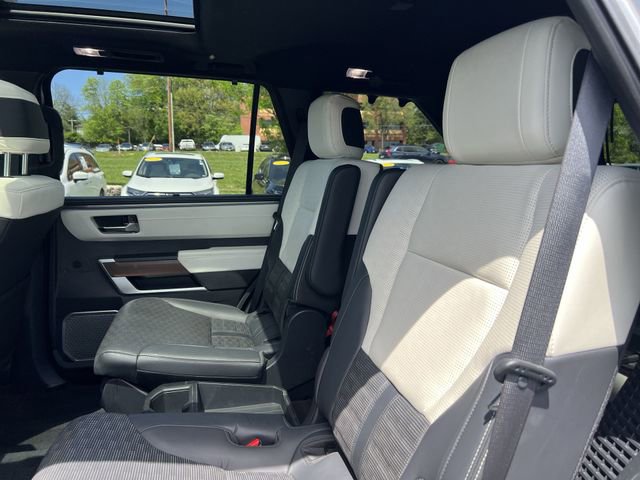 Used 2024 Toyota Sequoia Capstone AWD/4WD image 21