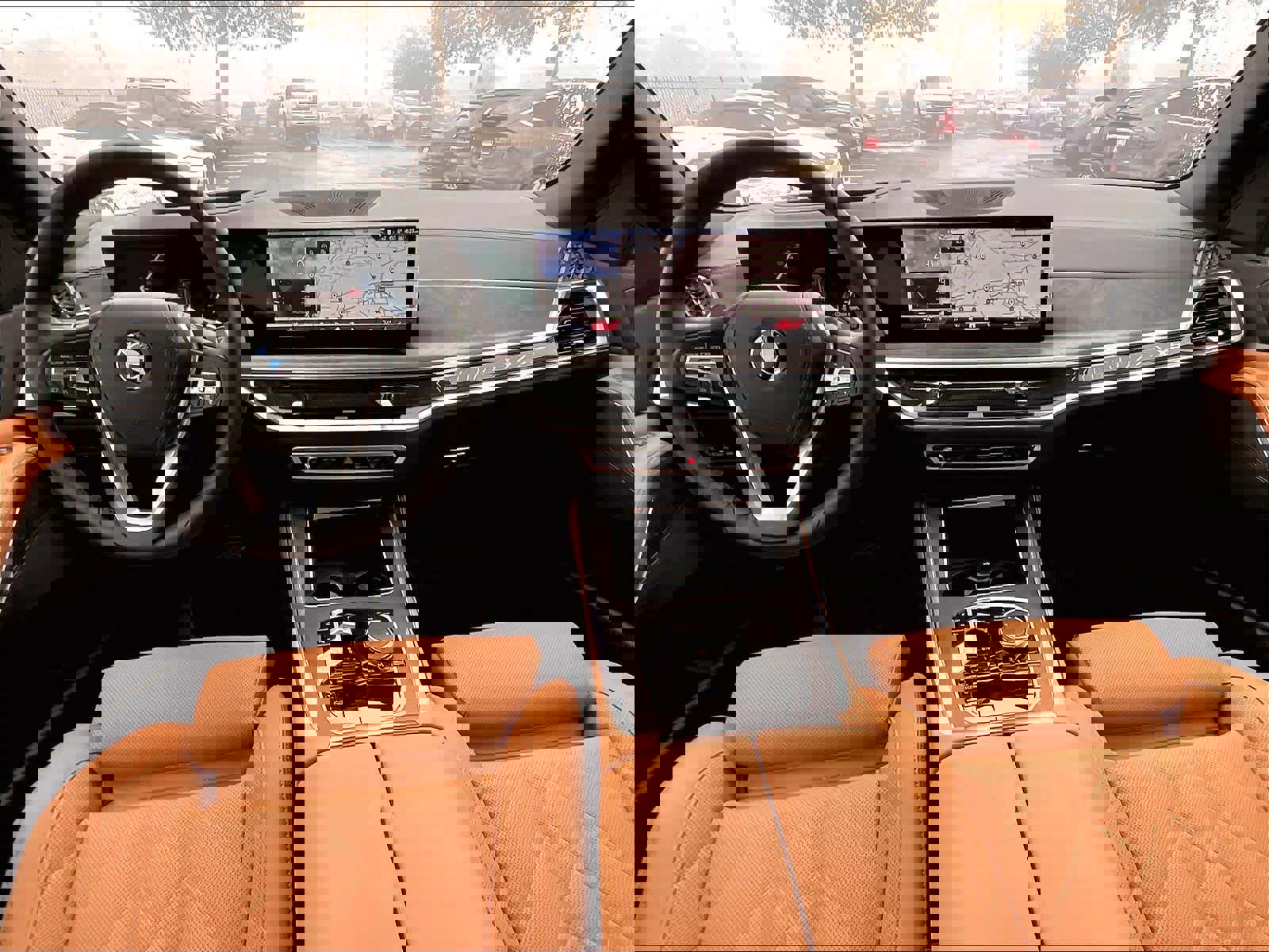 Used 2025 BMW X5 xDrive40i w/ Parking Assistance Package image 14