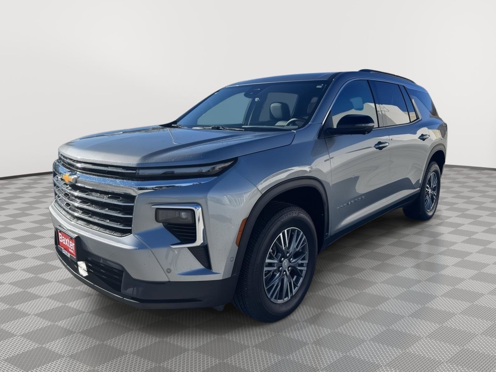 Used 2025 Chevrolet Traverse LT w/ Enhanced Driving Package image 4