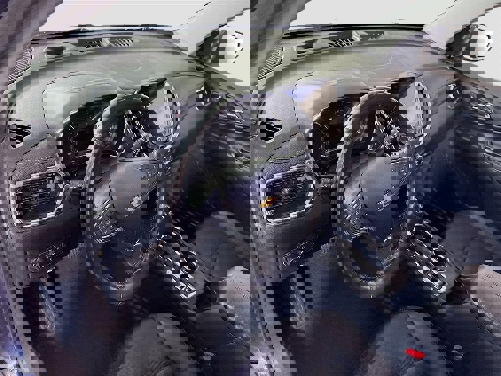 Used 2019 Chevrolet Equinox Premier image 3