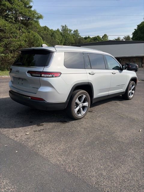Used 2021 Jeep Grand Cherokee L Limited AWD/4WD image 7