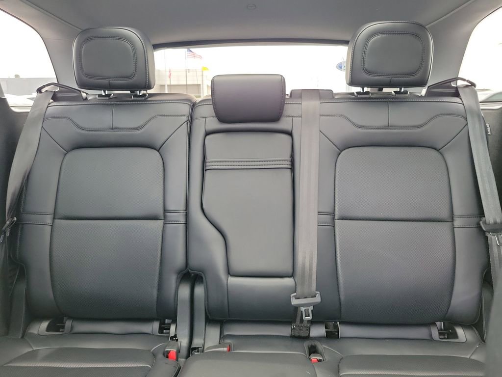 Certified 2022 Lincoln Corsair AWD w/ Premium Package image 17