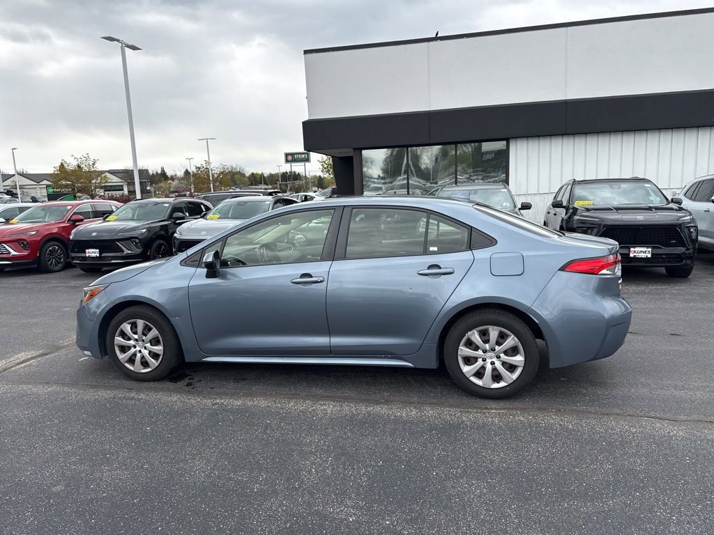 Used 2020 Toyota Corolla LE FWD image 6