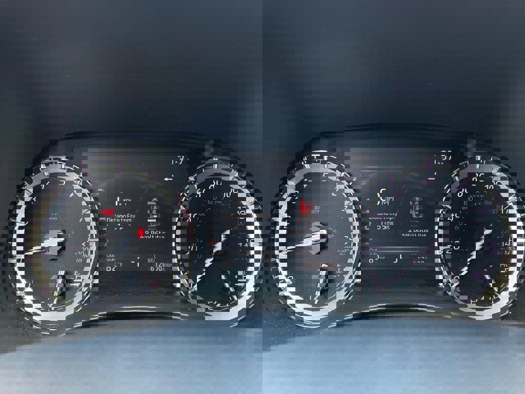 Certified 2022 Toyota Highlander Platinum image 16