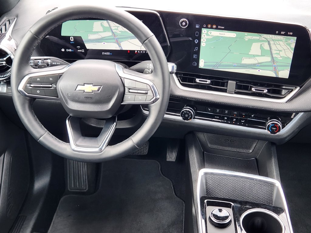 Used 2026 Chevrolet Equinox LT AWD/4WD image 26