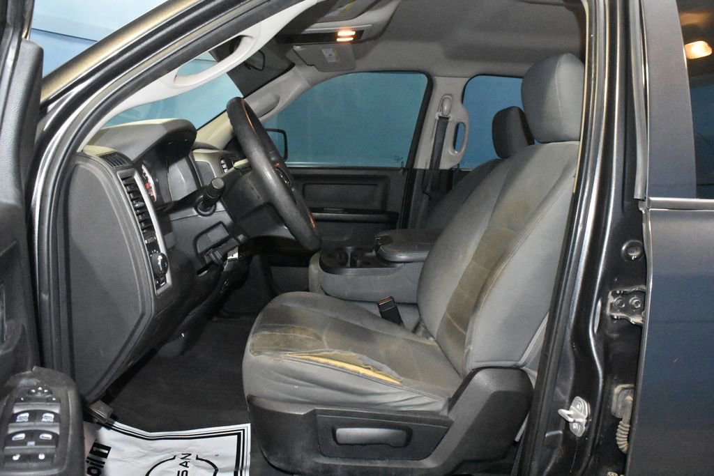 Used 2018 RAM 1500 Express w/ Express Value Package image 6