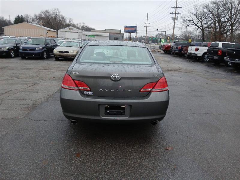 Used 2007 Toyota Avalon XL image 5