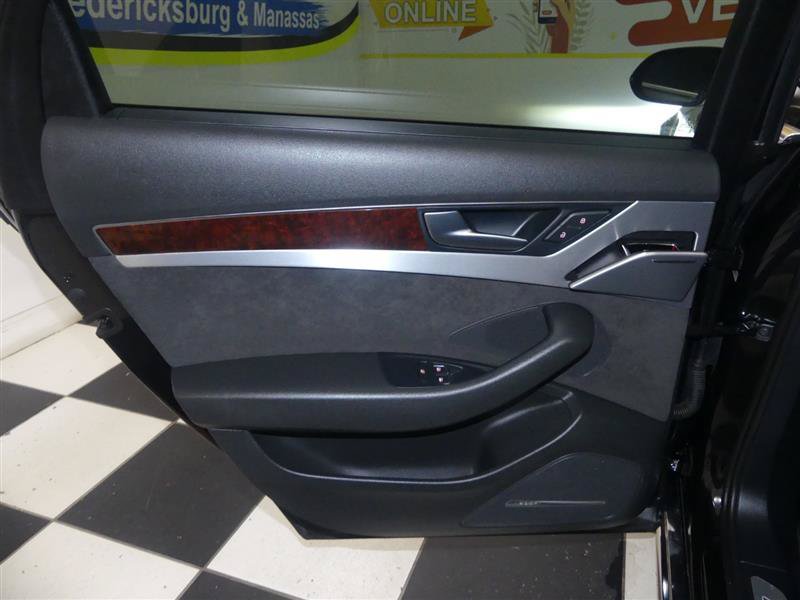Used 2013 Audi A8 3.0T AWD/4WD image 23