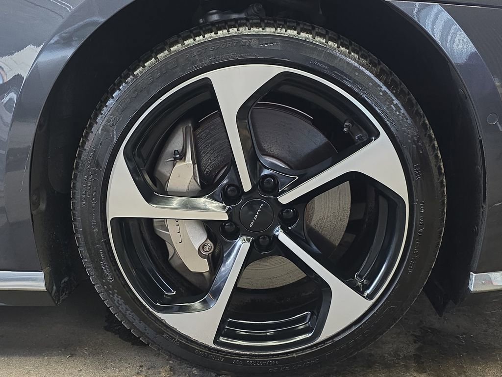 Used 2024 Lucid Air Pure image 20