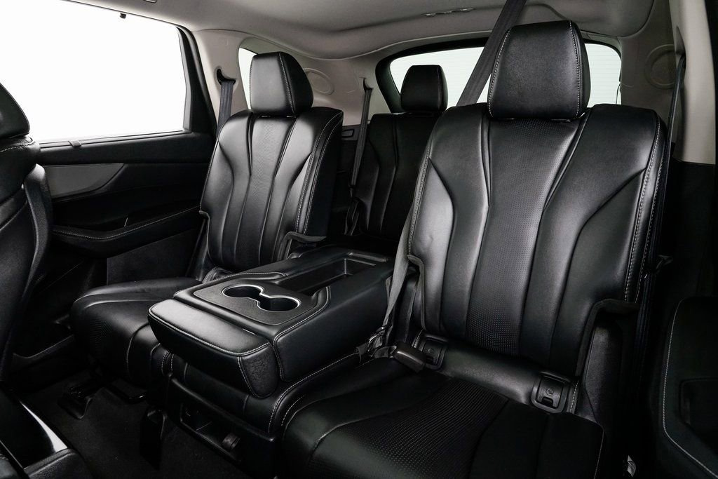 Used 2025 Acura MDX w/ Technology Package image 25