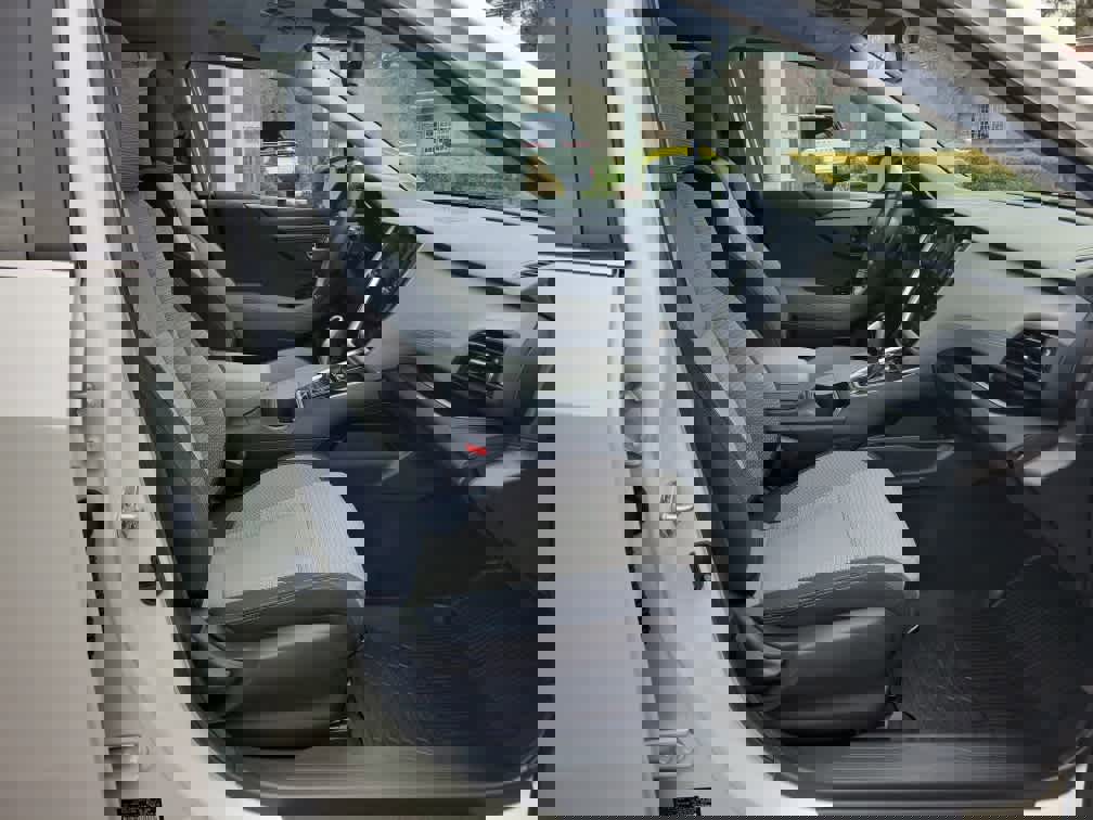 Used 2023 Subaru Outback Premium image 29