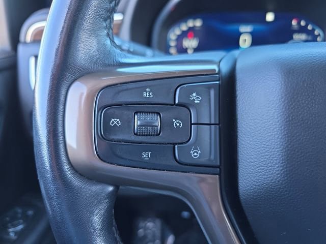 Used 2023 Chevrolet Tahoe High Country w/ Advanced Technology Package AWD/4WD image 23