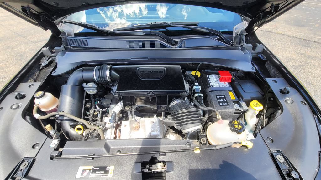Used 2024 Jeep Compass Latitude AWD/4WD image 17