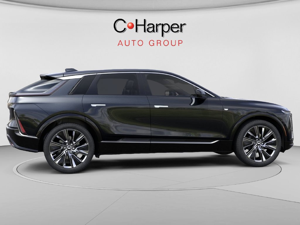 New 2027 Cadillac Lyriq Signature Luxury w/ Nappa Leather Package AWD/4WD image 5
