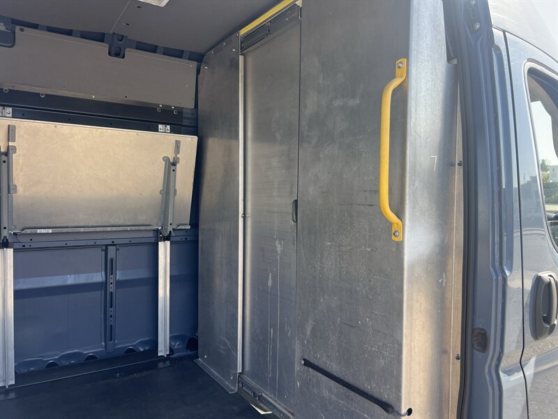 Used 2019 RAM ProMaster 3500 FWD image 12