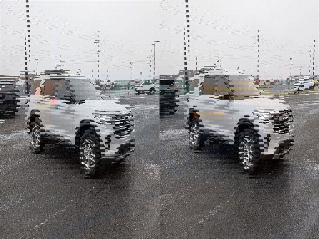 New 2026 Ford Explorer Active image 26