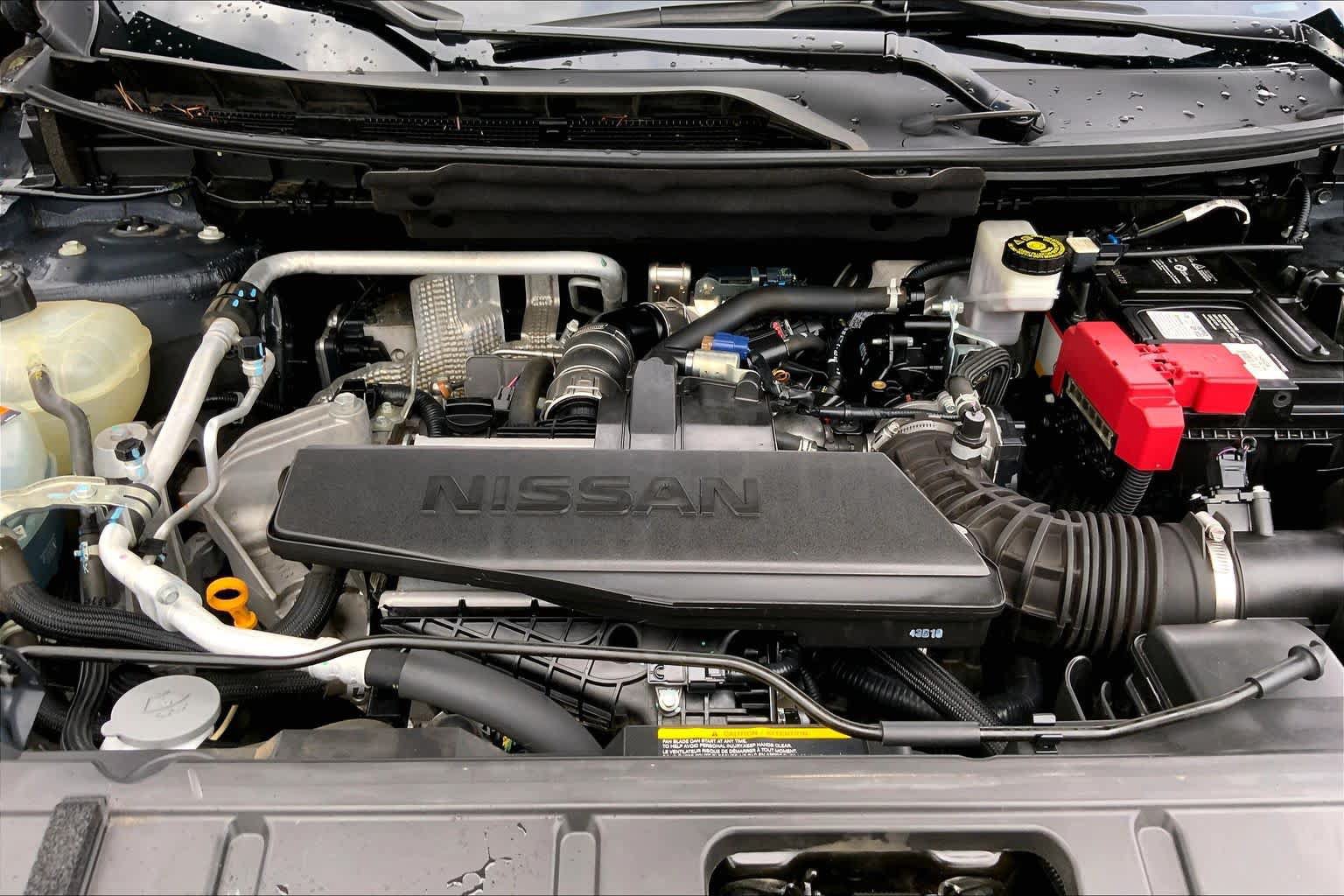 Used 2024 Nissan Rogue S FWD image 30