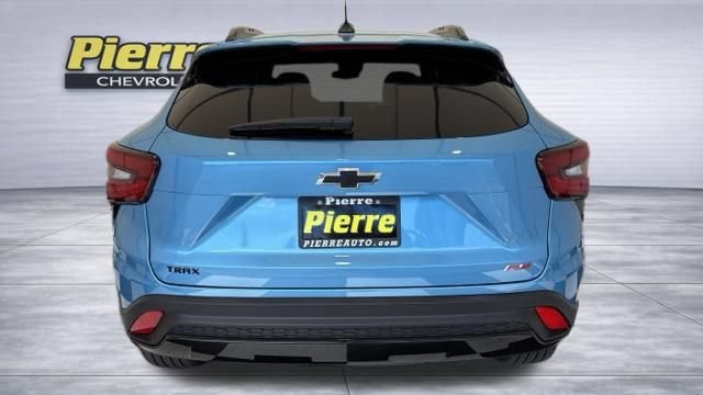 New 2026 Chevrolet Trax RS FWD image 3