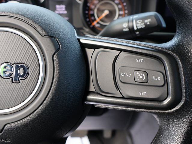 Used 2025 Jeep Gladiator Sport image 37