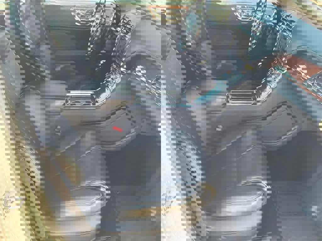 Used 2017 Lincoln Continental Reserve image 12