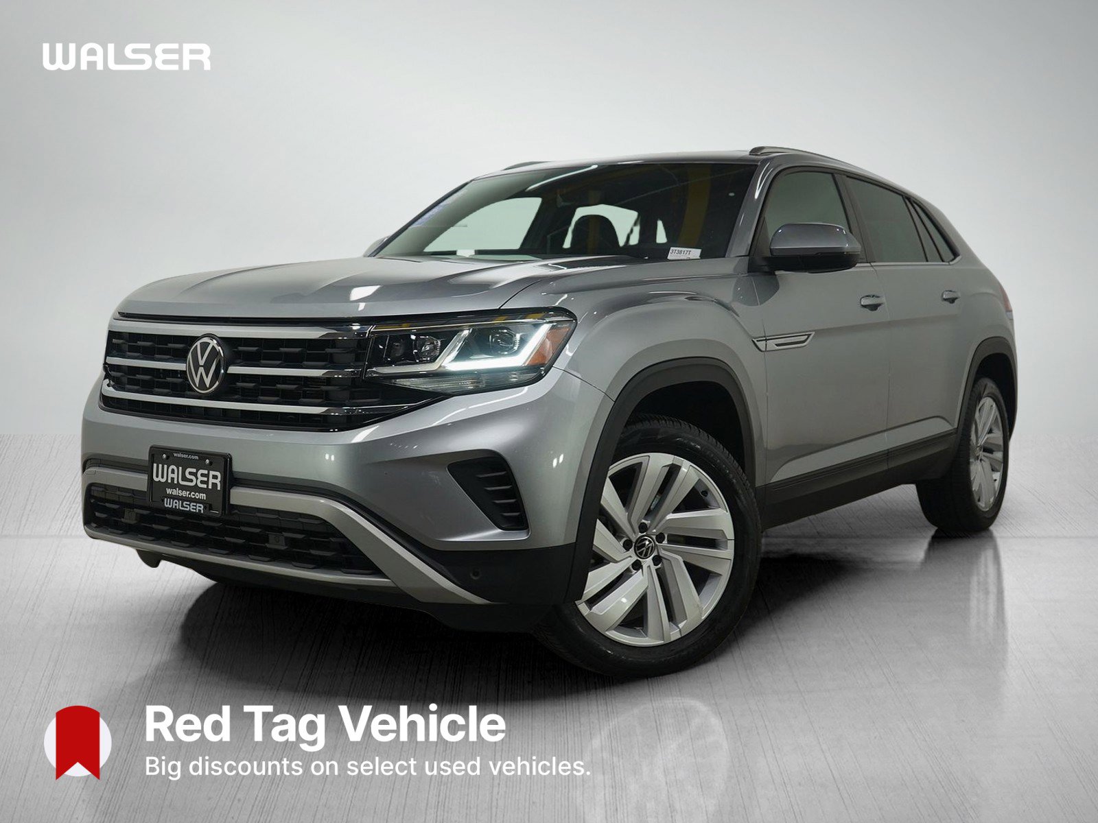 Used 2023 Volkswagen Atlas Cross Sport SE image 1
