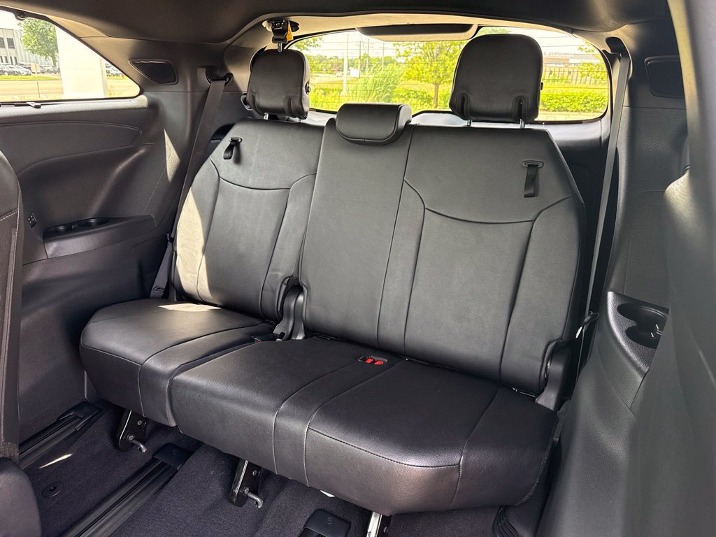 Certified 2025 Toyota Sienna Limited AWD/4WD image 11