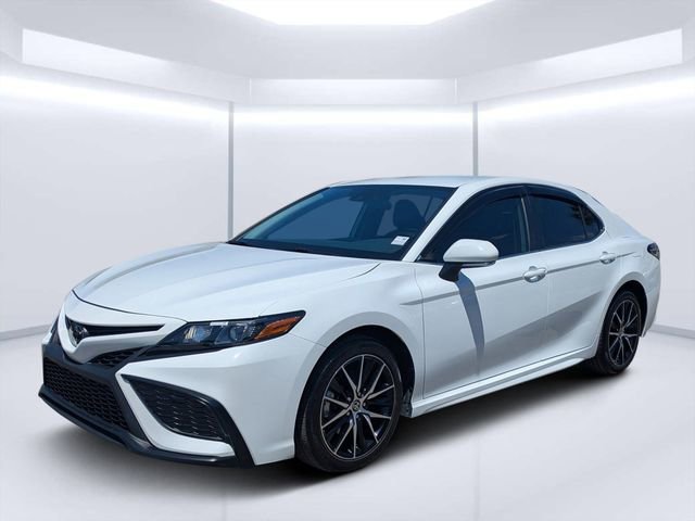 Used 2024 Toyota Camry SE FWD image 7