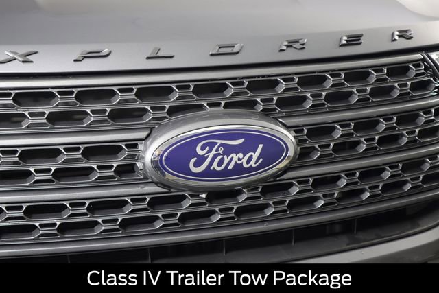 Used 2023 Ford Explorer XLT w/ Equipment Group 202A image 18
