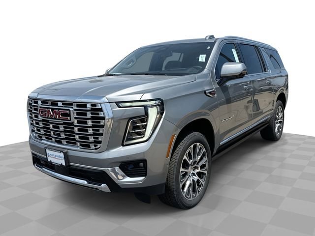 New 2026 GMC Yukon XL Denali w/ Sun & Power Step Package