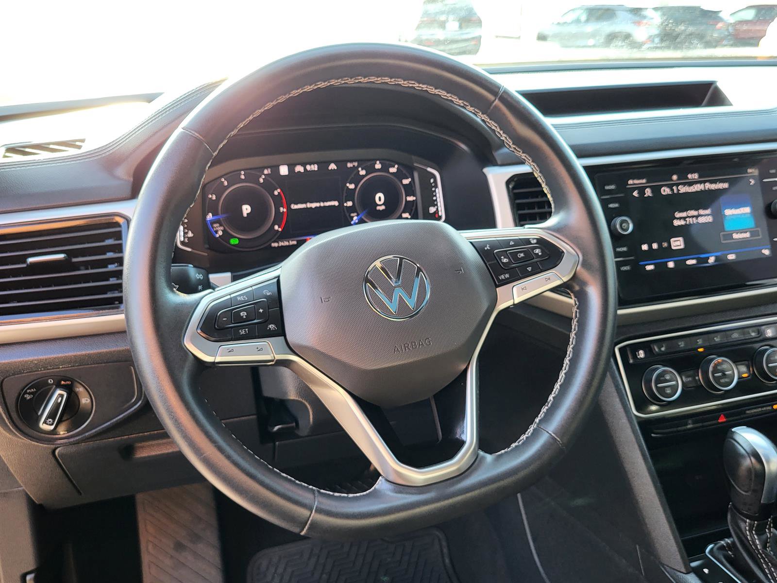 Used 2022 Volkswagen Atlas Cross Sport SEL image 22